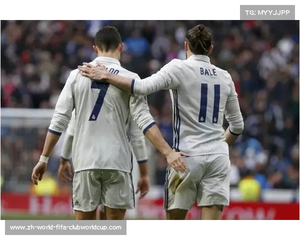 退役后人生赢家 贝尔与妻儿共享温馨日常幸福时光